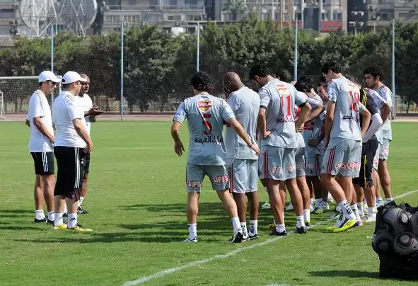 اخبار الزمالك - شحاته يرفض الراحة ويبدأ الاستعداد لمباراة المصرى غداً الخميس