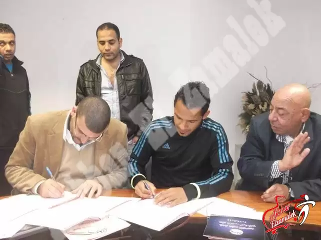 اخبار الزمالك - خاص .. جلسة بين عباس وجورج لتدبير القسط الاول من صفقة نور السيد