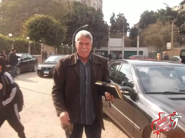 اخبار الزمالك - صحف الجمعة : المعلم خلع من الزمالك ويوافق إلى الرحيل لاتحاد جدة .. طاقم حكام مغربي لمباراة الفريق أمام يانج أفريكانز .. النادى يرحب بقمة‮ ‬ضحايا بورسعيد‮ 