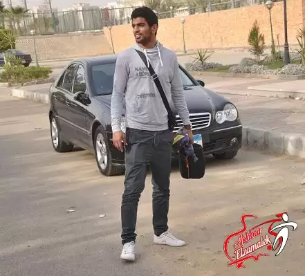 اخبار الزمالك - شاهد بالفيديو : كواليس مران الزمالك استعداداً ليانج .. وشراء اللاعبين أحذية جديدة من خارج ستاد القاهرة