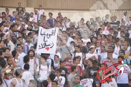 اخبار الزمالك - شاهد بالصور الحصرية .. الوايت نايتس تحفز اللاعبين وتهتف: "أفريقيا يا زمالك"!!