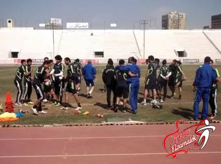 اخبار الزمالك - خاص .. شحاتة يطلب تغيير لون فراشة ملعب تدريب الزمالك!!