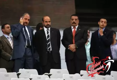 شاهد بالصور الحصرية .. وزير الرياضة يدعم مباراة السوبر بالحضور لملعب اللقاء