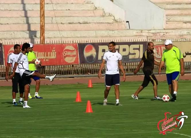 اخبار الزمالك - خاص .. عبد الواحد : تأجيل الدوري مصيبة .. ومستمر مع الزمالك للنهاية