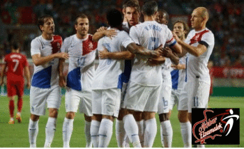 هولندا أول منتخب من قارةأوروبايبلغ مونديال 2014