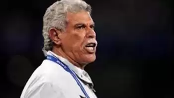 حسن شحاتة يقترب من الدوري الجزائري