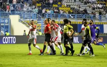 اخبار الزمالك - أخبار الزمالك يكشف تفاصيل خناقة «جنش» مع حكم مباراة المقاولون