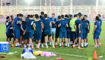 اخبار الزمالك - الزمالك ينتظم في معسكر أكتوبر وسط غياب 6 نجوم .. وتمرد الثنائى 