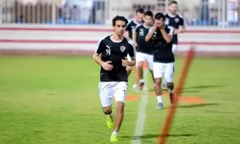 اخبار الزمالك - أيمن حفني يتلقى عرض جديد للرحيل عن الزمالك