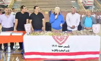 اخبار الزمالك - بالصور.. الزمالك يكرم 500 سباح وظهور مرتضى منصور 