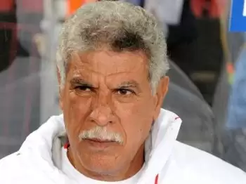 اخبار الزمالك - حسن شحاتة يوجه رسالة نارية للاعبي الزمالك وكارتيرون ويشيد بعودة فتحى 