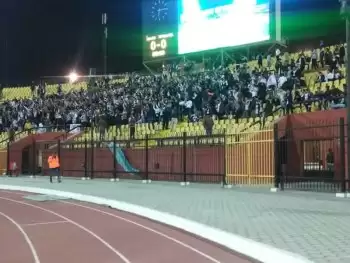 اخبار الزمالك - جماهير الزمالك تقصف جبهة الخطيب وتهتف يا كهربا فتحى بيوجع ولا ايه 