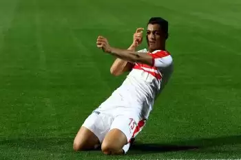 اخبار الزمالك - شاهد | مصطفى محمد يشعل تويتر بصورة خطيبته