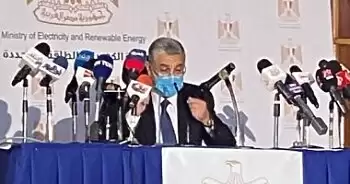 الرئيس السيسي يستقبل وزير الدفاع .. والكهرباء ترفع  أسعار 8 شرائح جديدة