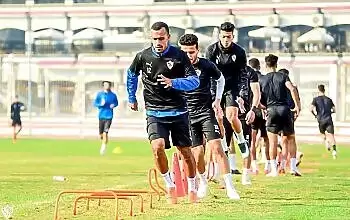 اخبار الزمالك - رفعت مدير للتعاقدات .. إصابة نجم الزمالك بفيروس كورونا وتعافي محمود علاء وتأهيل الثنائي الصاعد 