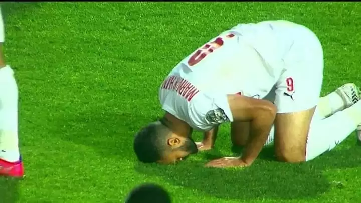 اخبار الزمالك - رغم الوداع الإفريقي .. كاف ينصف الزمالك عن طريق مروان حمدي وشيكا والونش