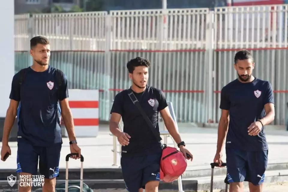 اخبار الزمالك - نكشف  هدية كارتيرون  الى لاعبي الزمالك فى معسكر  برج العرب 