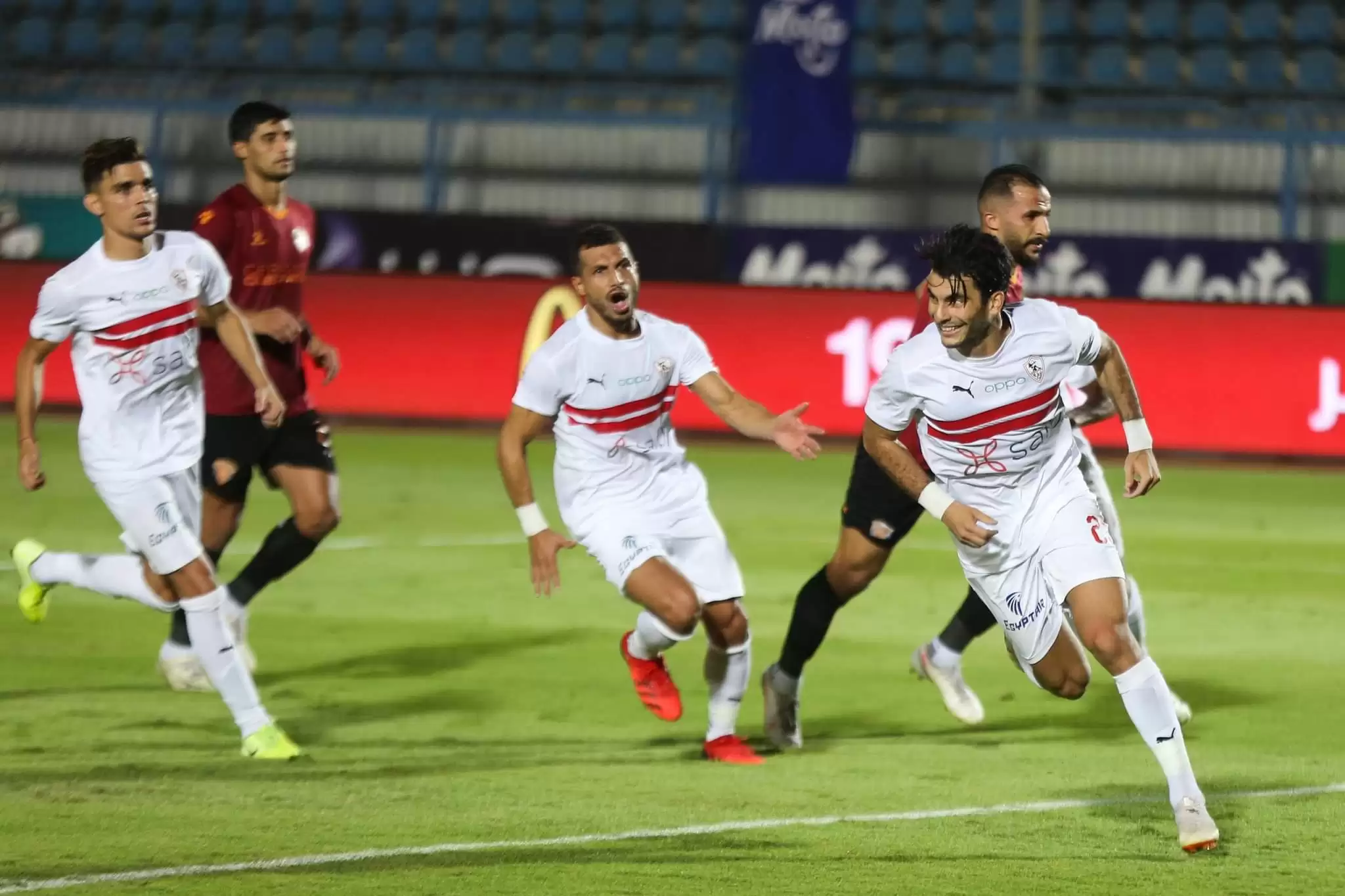 اخبار الزمالك - شاهد جماهير الزمالك  تقلب اليوتيوب بكليب ارفع عينيك لتحفيز اللاعبين فى ليلة حسم الدوري وبشرة خير من اليوم السابع 