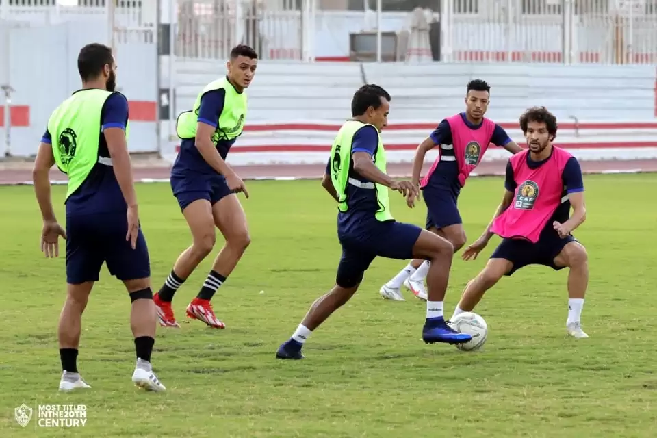 اخبار الزمالك - بسبب سوء الأحوال الجوية .. فرمان جديد من كارتيرون .. وتأهيل الثنائي حامد وسيسيه في تدريب الزمالك اليوم