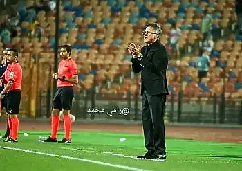 اخبار الزمالك - أوسوريو يظهر العين الحمرا ويهدد لاعبي الزمالك بعد السقوط فى فخ المقاولون العرب بأخطاء قاتلة واحتاج هذه الفترة لوضع يدى على الفريق  