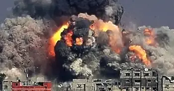 إسرائيل تواصل القصف المكثف على قطاع غزة وسقوط شهداء جدد