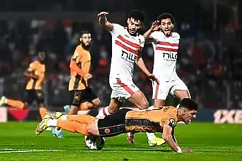 لسبب غريب ..نكشف كاف يطلب حجب 6000 تذكرة فى لقاء الزمالك ونهضة بركان في نهائي ا