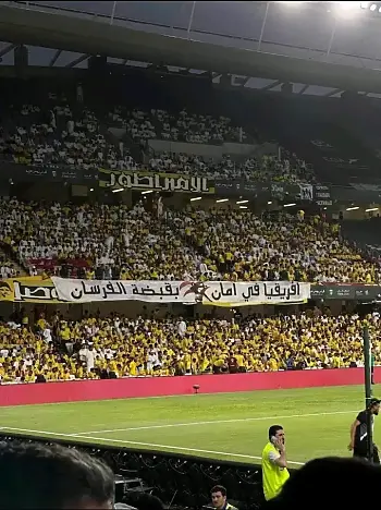 جماهير الوصل تدعم الزمالك  للفوز بالكونفدرالية فى ليلة الفوز بكأس الإمارات 
