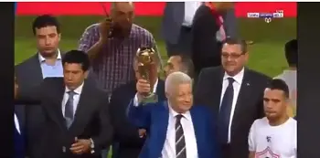 تعليق مرتضى منصور بعد فوز الزمالك بكأس الكونفدرالية الإفريقية ..محمد أسامة 