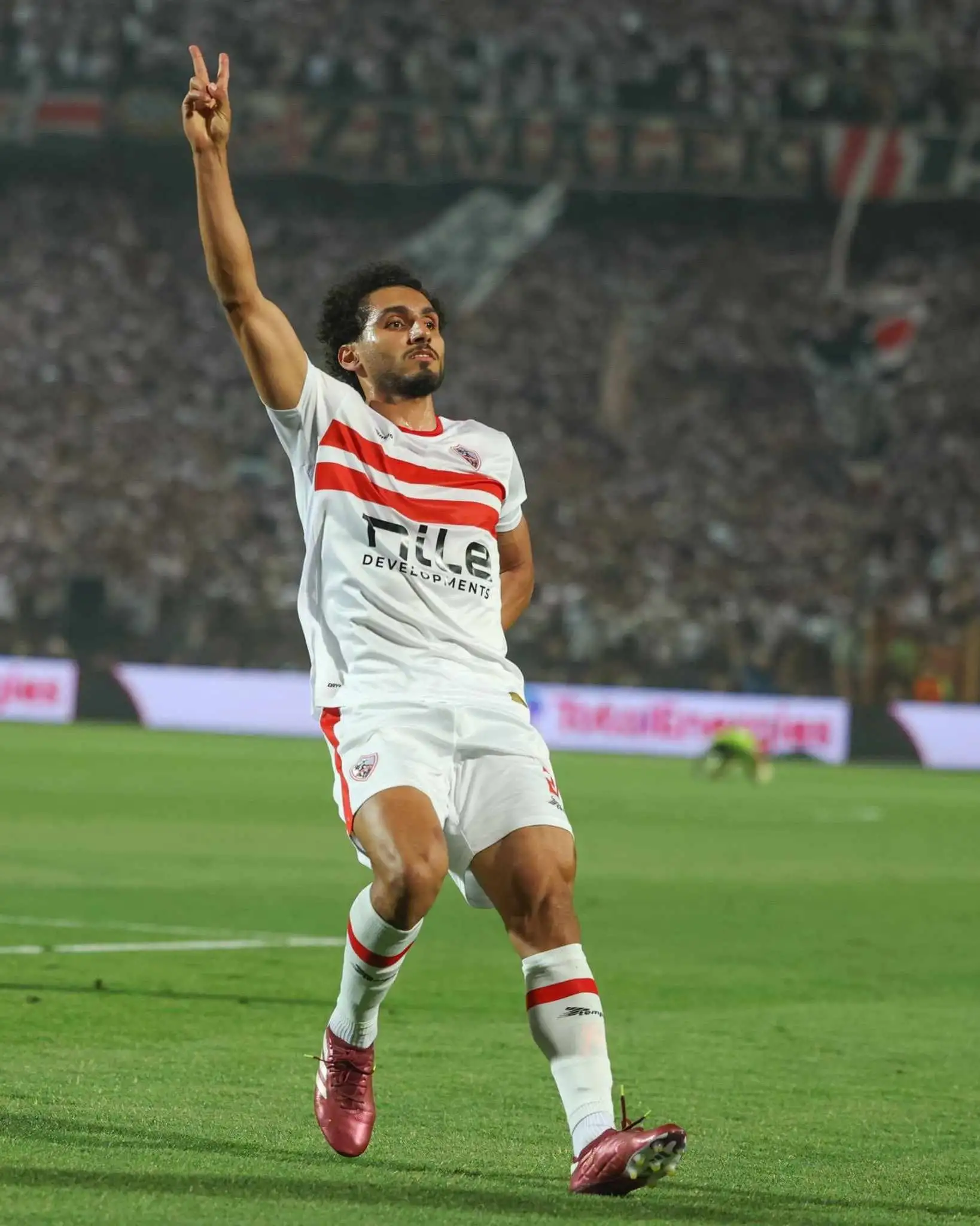 اخبار الزمالك - ابلغ الإدارة بعدم الرغبة فى بقائه جوميز يقرر ذبح مدافع الزمالك .. إنهاء إجراءات سفر أحمد حمدي لألمانيا